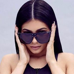 Quay x Kylie Jenner Hidden Hills Sunglasses Black